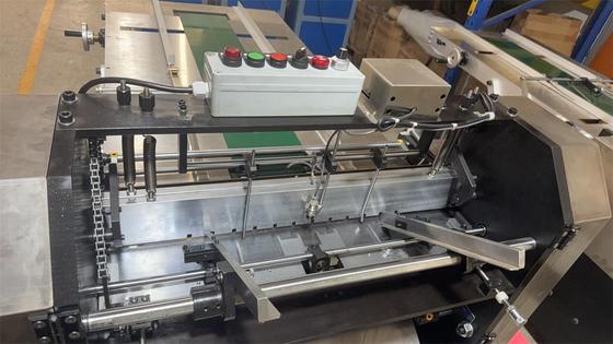 700 PCS/Hour Automatic Calender Metal Rim Rimming Binding Closing Machine Equipment For Calender